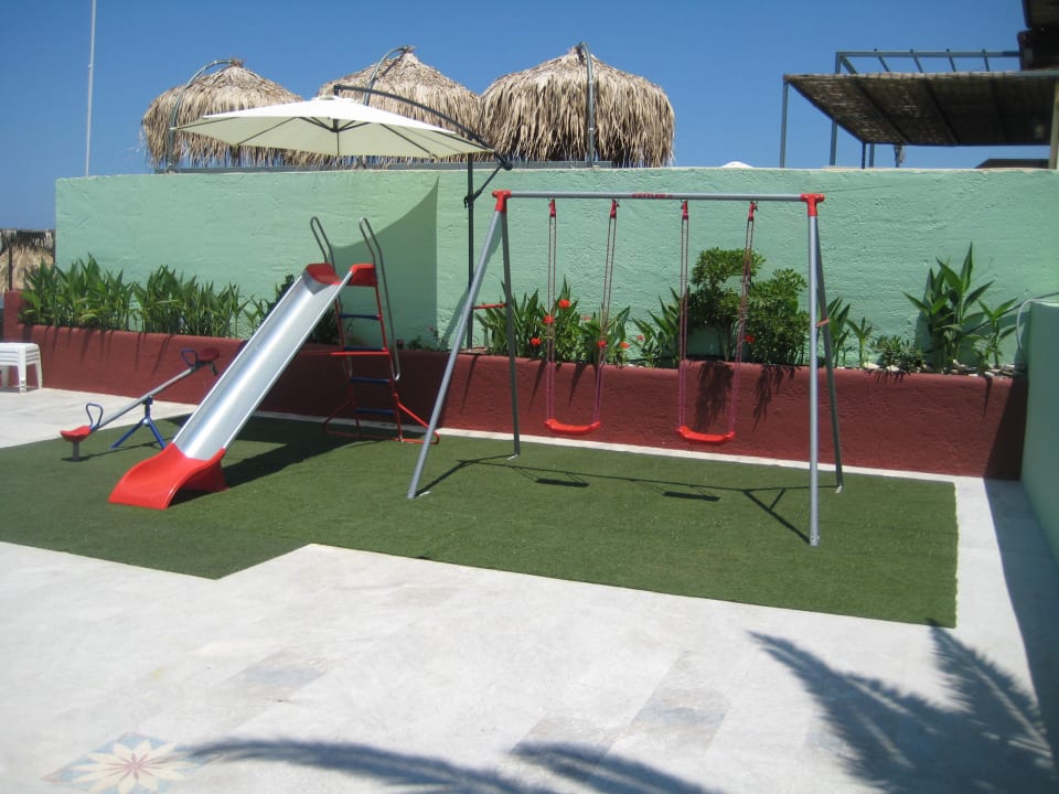Kinderspielplatz - überschaubar HARPIN Happy Days Beach Hotel
