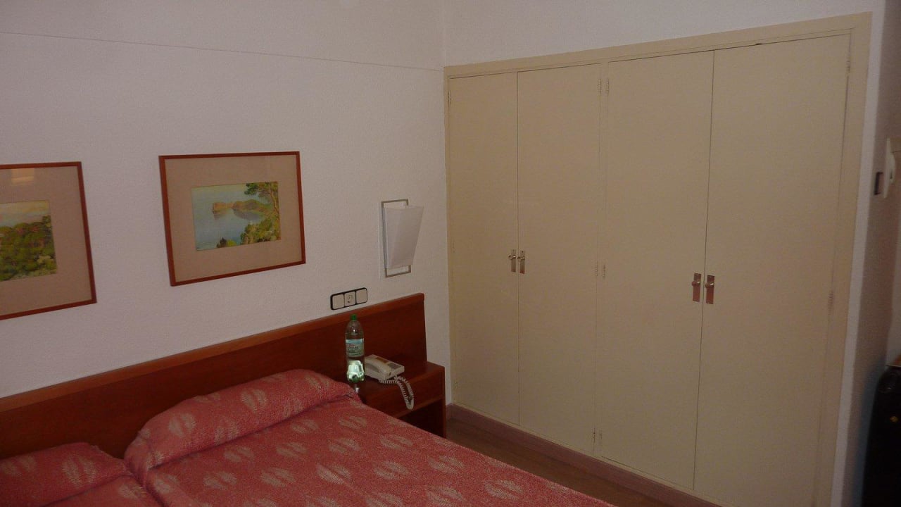 Kleiderschrank THB Maria Isabel - Adults only