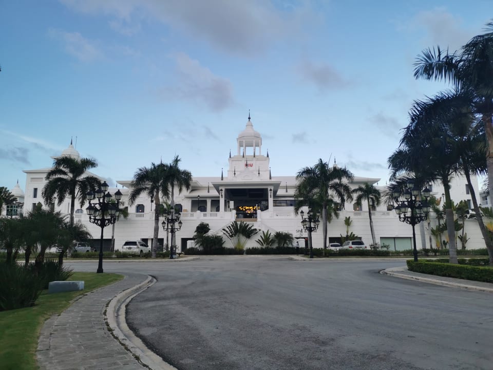 Außenansicht Hotel Riu Palace Punta Cana