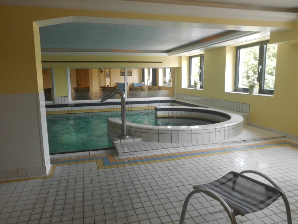 Pool Hotel Fährhaus