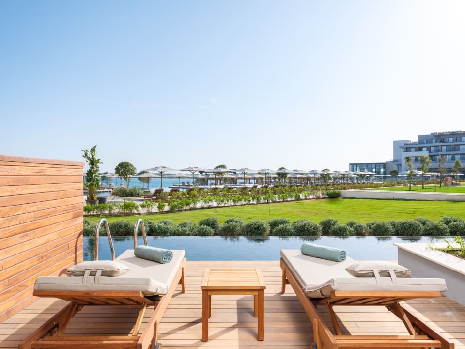 Zimmer Anda Barut Collection