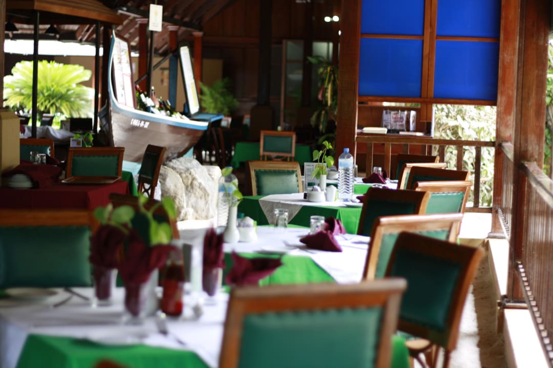 Sehr gemütlich Summer Island Maldives