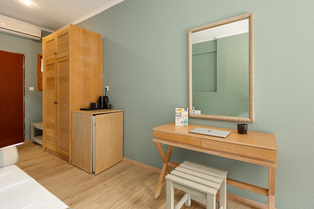 Zimmer Regos Resort Hotel