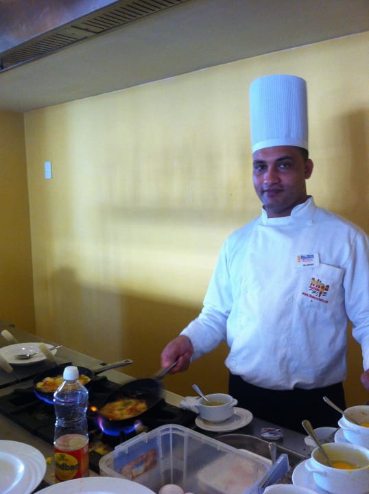 Eierbraten Royal Star Beach Resort