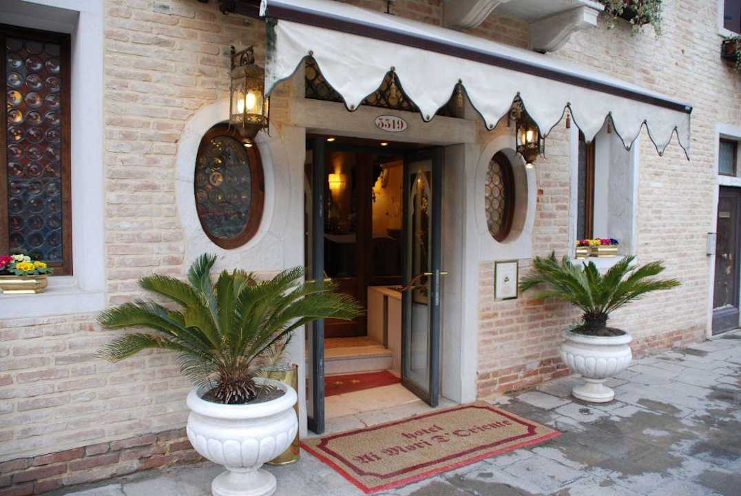 Außenansicht Hotel Ai Mori D'Oriente