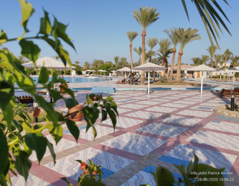 Pool Pharaoh Azur Resort