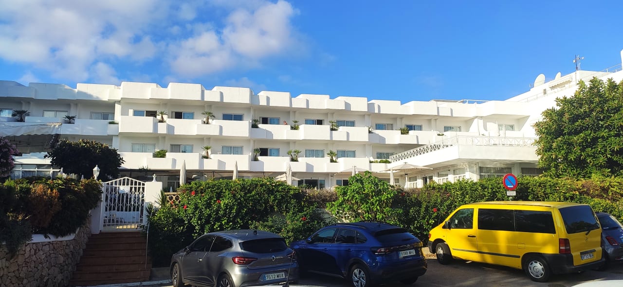 Außenansicht Hotel Rocamarina - Adults Only