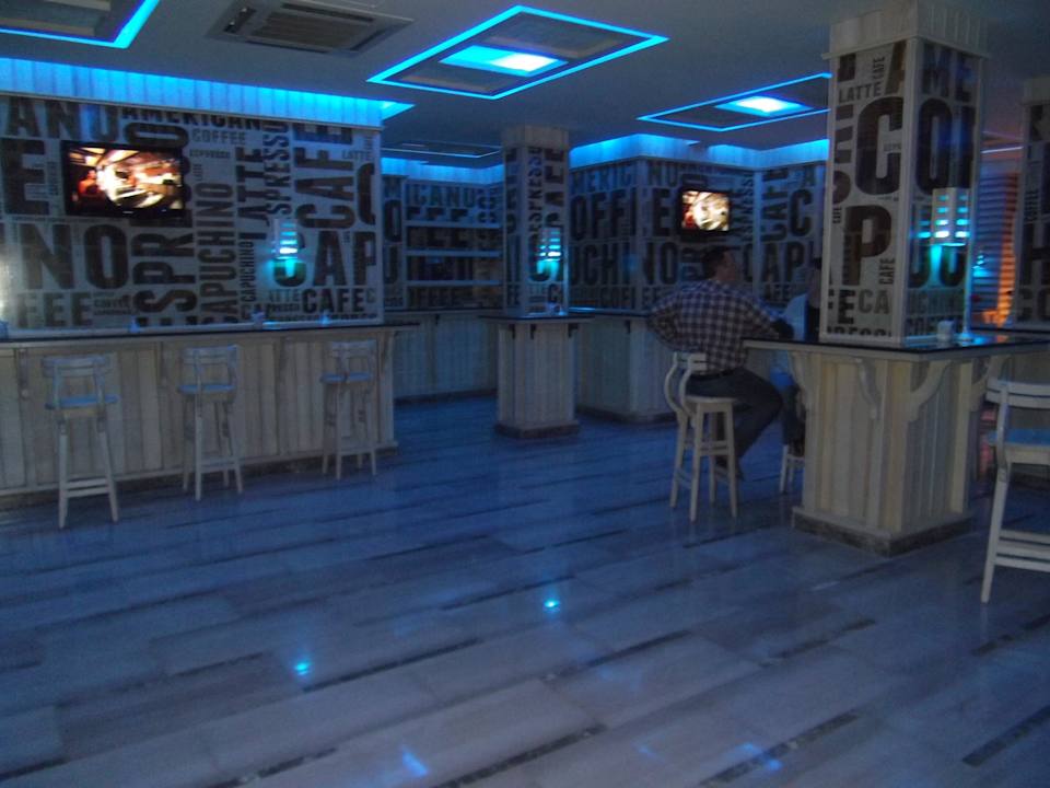 Neue Rainbow Bar Pickalbatros Alf Leila Wa Leila Resort - Neverland Hurghada