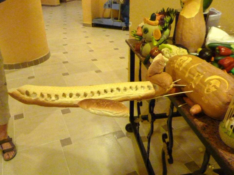 Deko aus Obst usw. Beach Albatros Resort