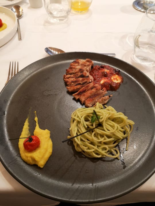 Gastro Fodele Beach & Water Park Holiday Resort