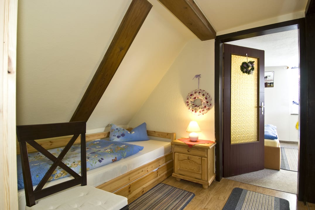 Familienzimmer Pension Cafe Karina