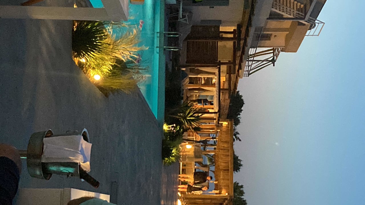 Ausblick Paralos Lifestyle Beach