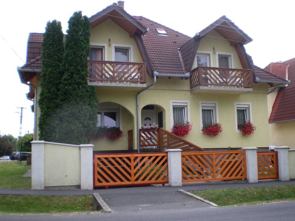 Außenansicht der Pension Pension Erika