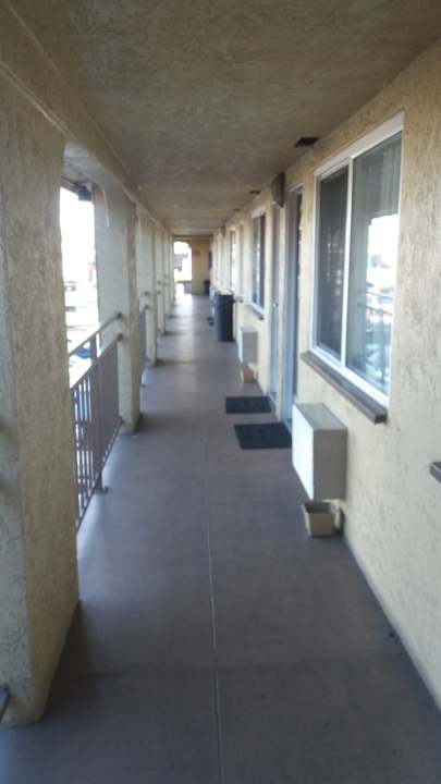 Außenansicht / Zugänge zu den Zimmern Marina Inn Hotel And Suites San Diego