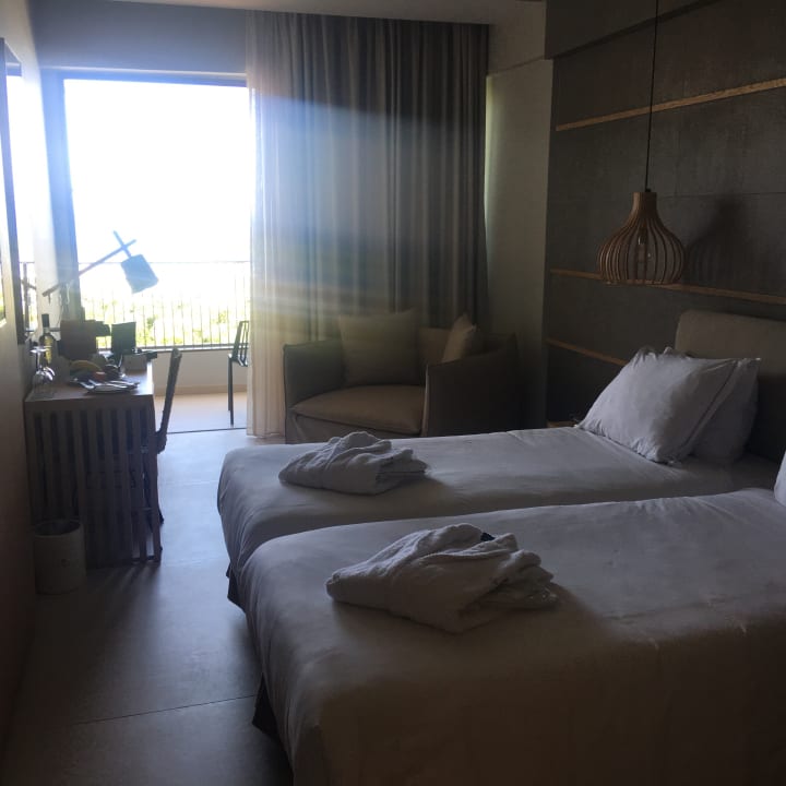 Zimmer Ikones Seafront Luxury Suites
