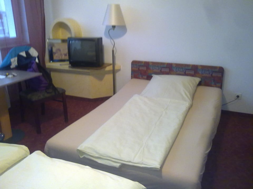 Top sauberes Zimmer 52 Hotel Krone Zusmarshausen Gasthof Krone