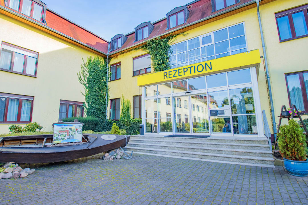 Außenansicht Seehotel Brandenburg a.d. Havel