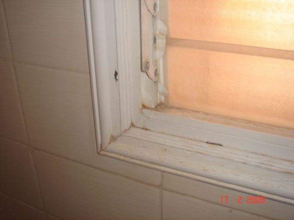 Fenster im Bad Allegro Isora