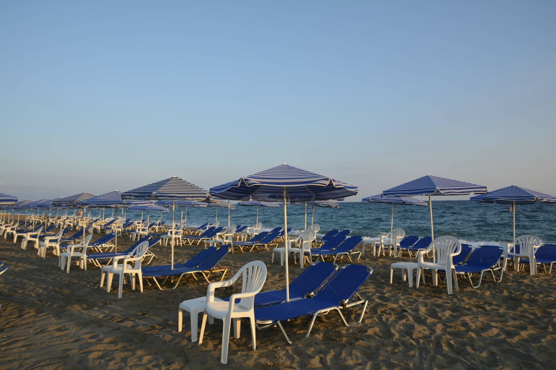Der gepflegter Strand Hotel Kathrin Beach