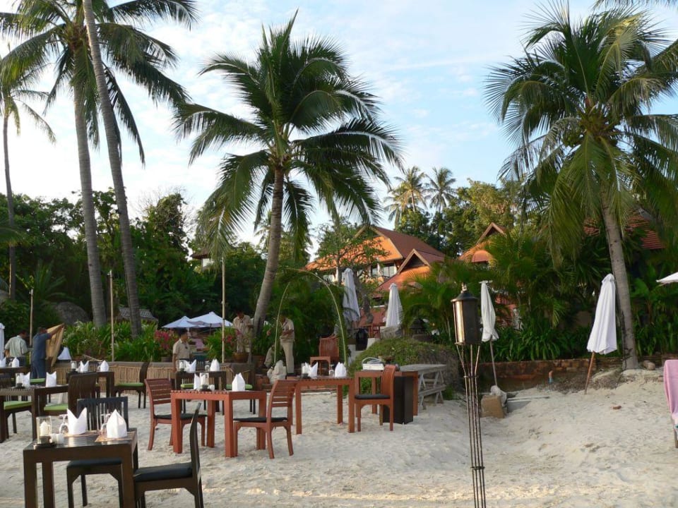 Strand / Barbecuevorbereitungen Renaissance Koh Samui Resort & Spa