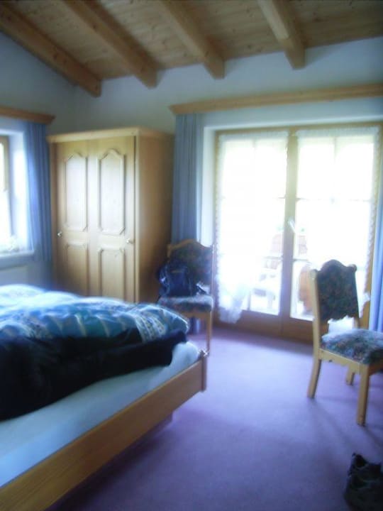 Doppelzimmer mit Balkon  Pension Haus Spessart