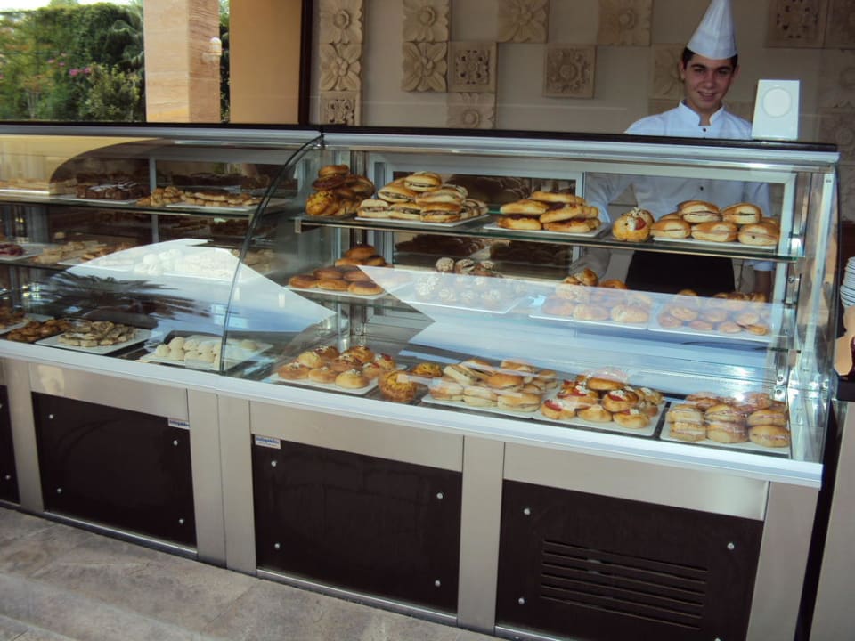 Buffet Fame Residence Lara & Spa
