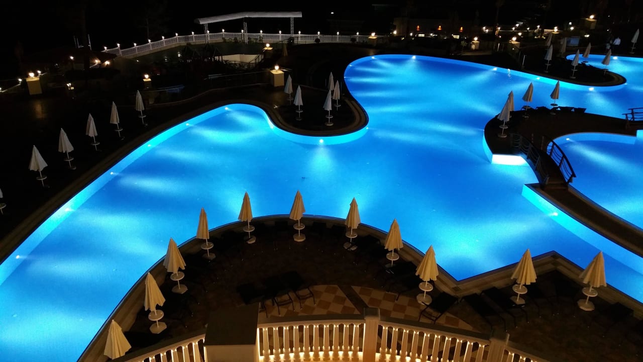 Bei Nacht Litore Resort & Spa