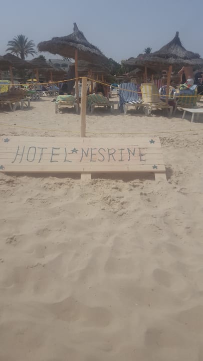 Strand Hotel Nesrine