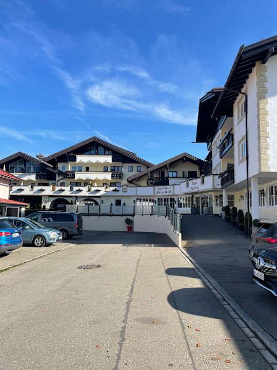 Außenansicht Parkhotel Burgmühle