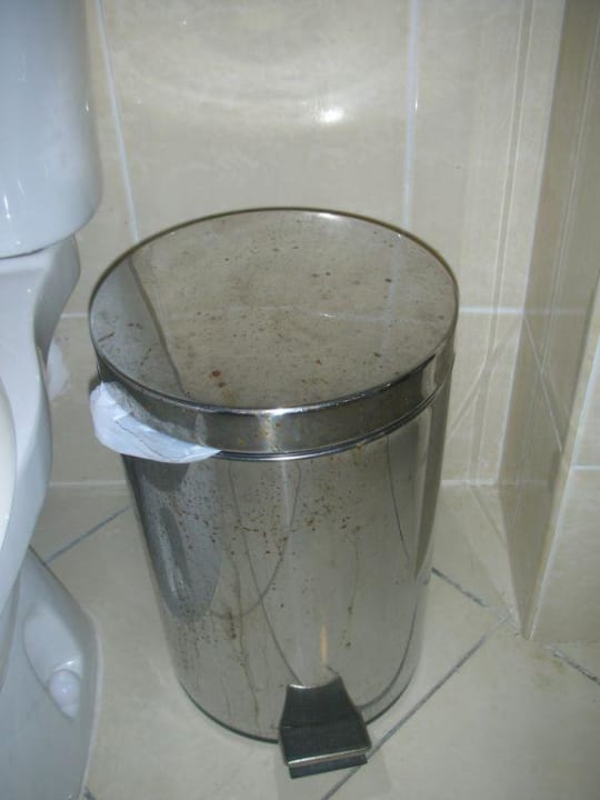 Mülleimer im Zimmer Iberostar Origin Laguna Azul