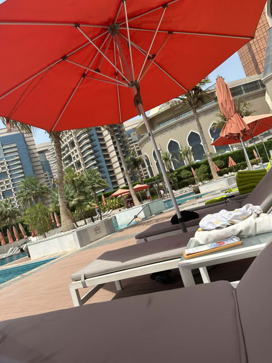 Pool Grand Hyatt Abu Dhabi Hotel & Residences Emirates Pearl