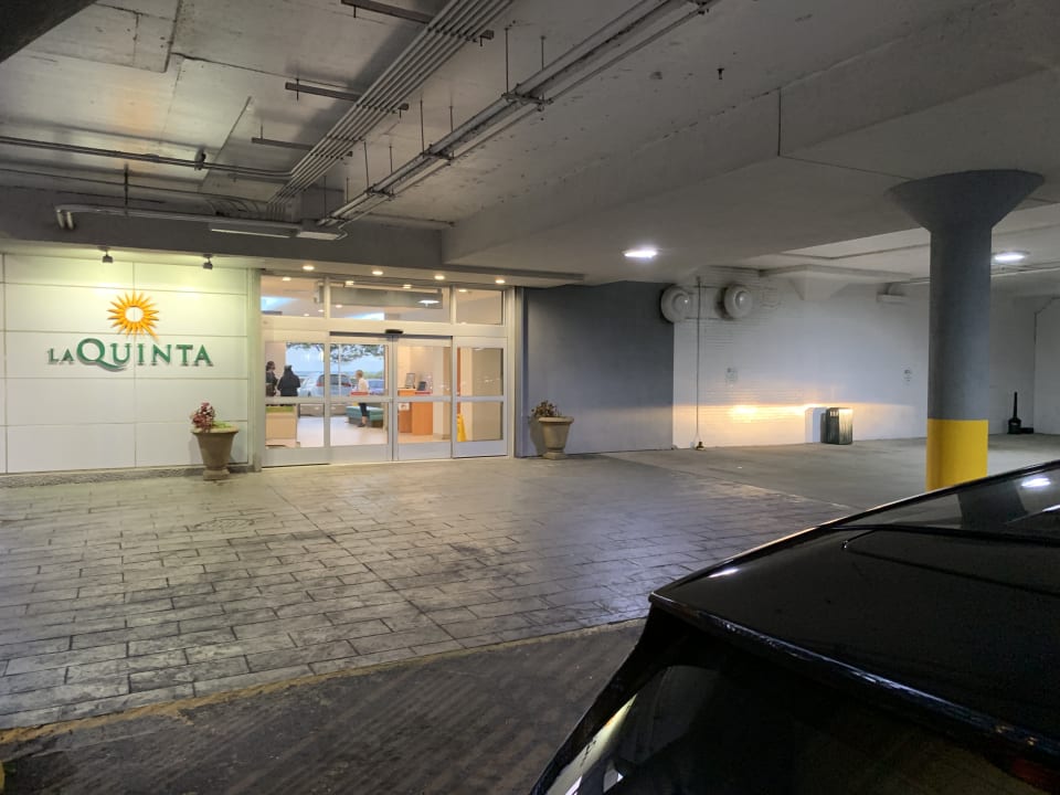 Lobby Chicago Lake Shore Hotel