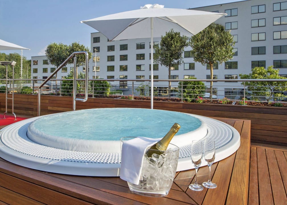 Sky Beach Perla Perla, Resort & Entertainment