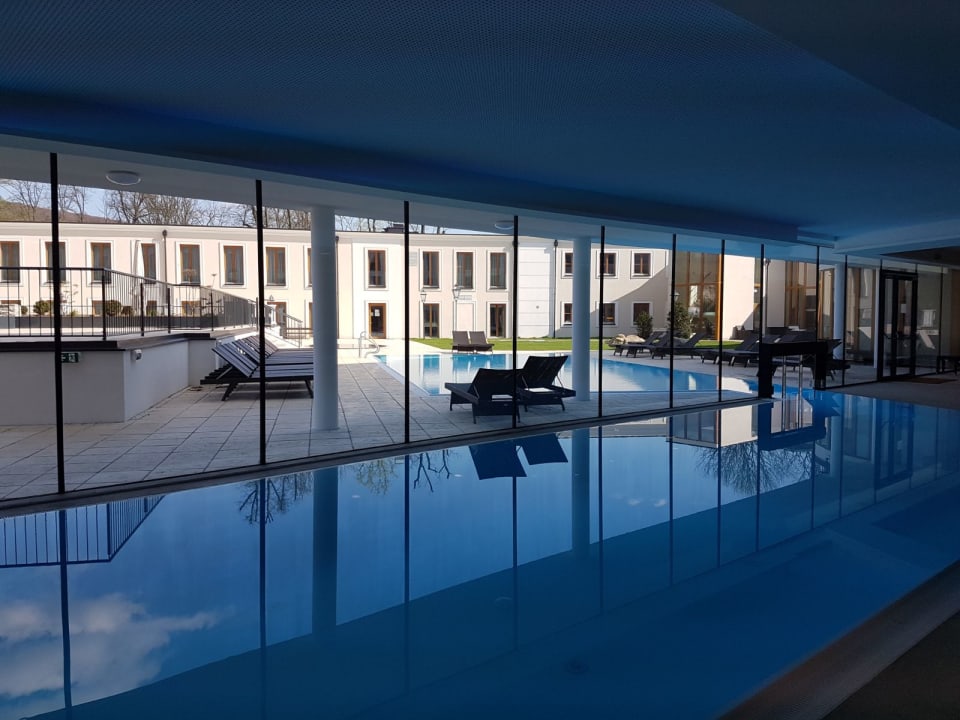 Pool Schlosspark Mauerbach Resort & Spa