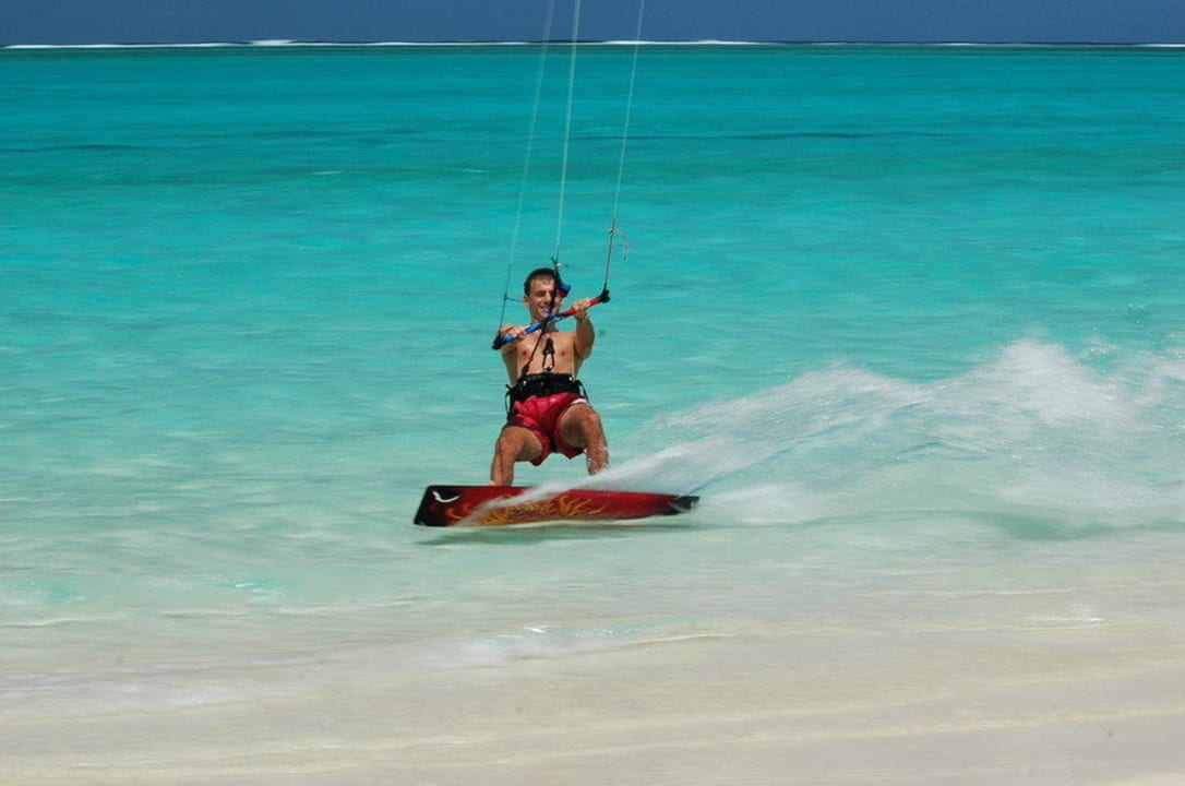 Kitesurfen vor Noix de Coco Hotel Noix de Coco