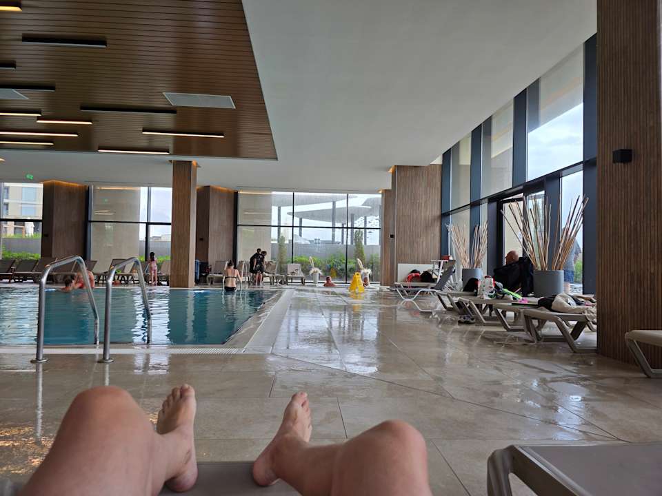 Pool Wave Resort