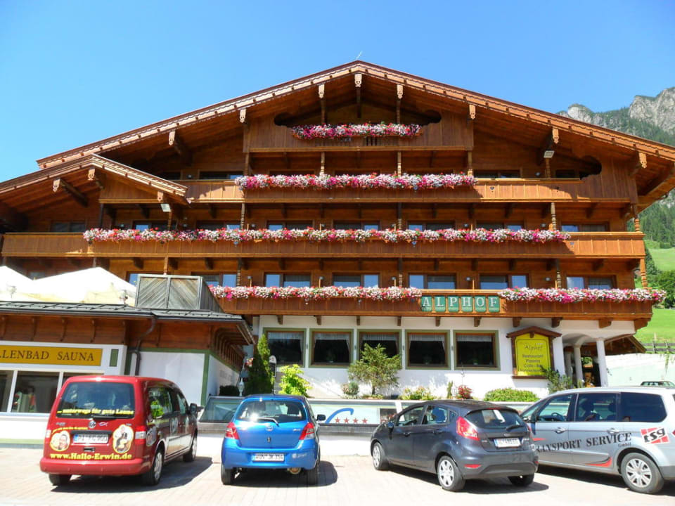 Außenansicht Hotel Alphof Alpbach