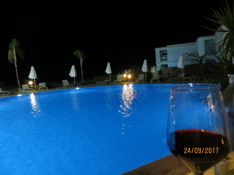 Pool Asterias Beach Resort