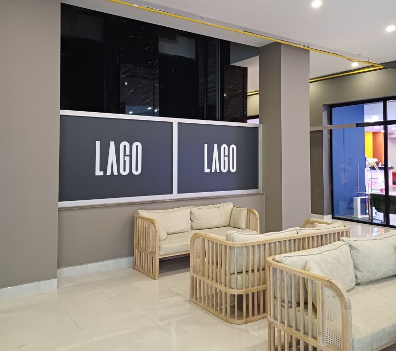 Lobby Lago Hotel