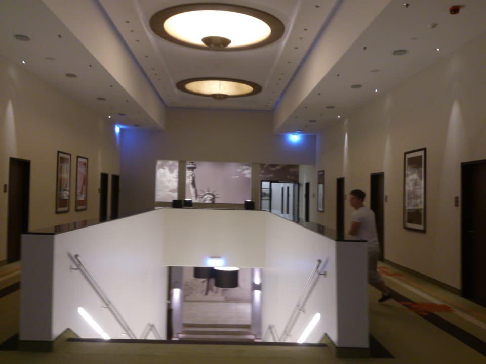 Flur Courtyard by Marriott Bremen