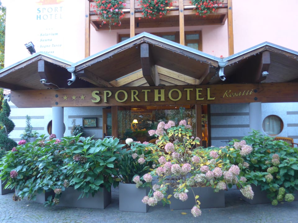 Lobby Sporthotel Rosatti