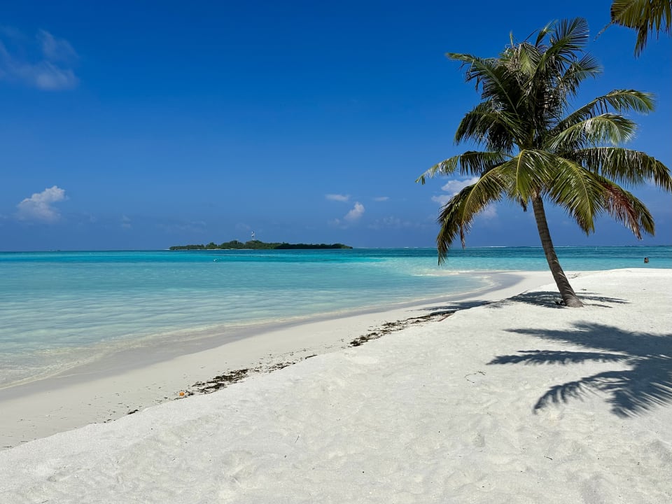 Strand Le Meridien Maldives Resort & Spa