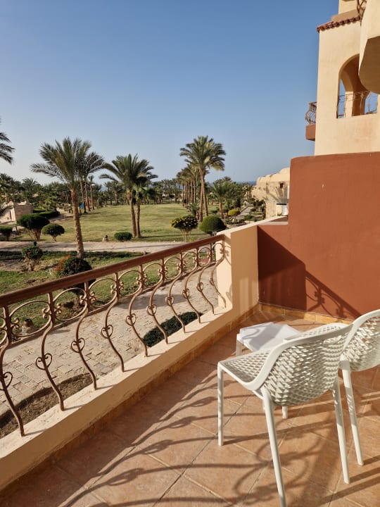 Ausblick Pensée Royal Garden Beach Resort