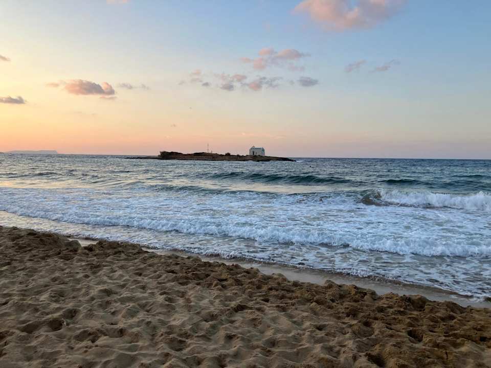 Strand High Beach Resort