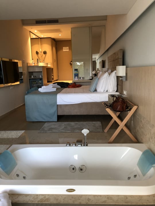 Zimmer Valamar Girandella Designed for Adults