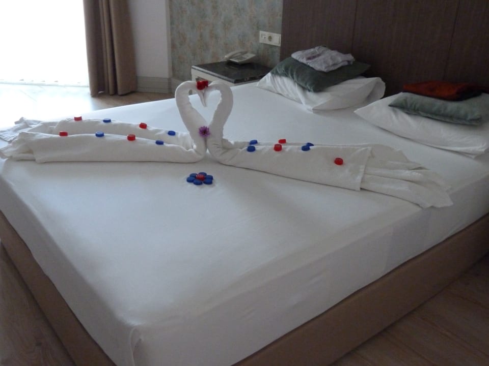 Zimmer Port Side Resort Hotel