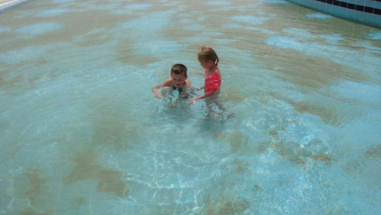 Kinder Pool Old Palace Resort Sahl Hasheesh