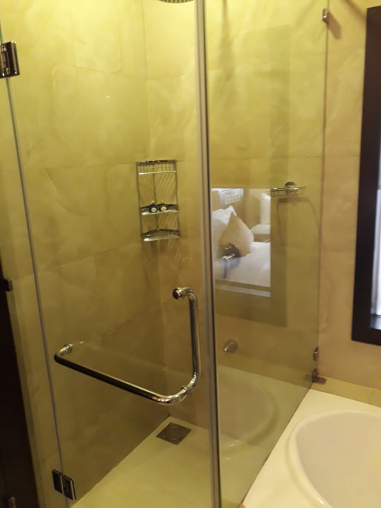 Zimmer The Blackpool Villa