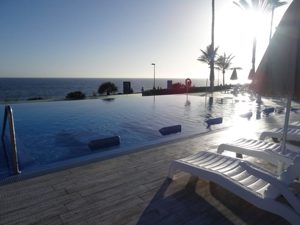 Pool Hotel Riu Palace Meloneras