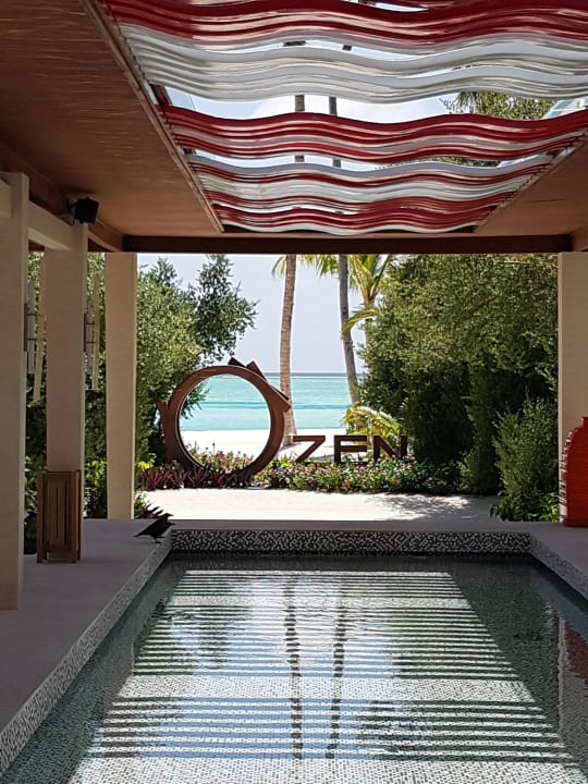 Lobby OZEN LIFE MAADHOO